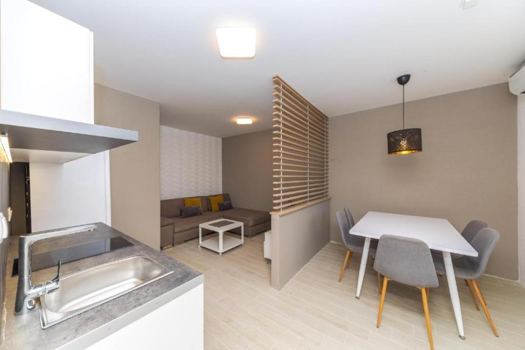 Apartments Gavran 2. Baška Voda Zewnętrze zdjęcie